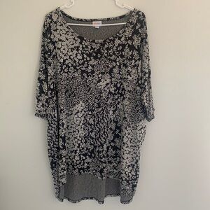 LuLaRoe Black White Floral Irma Tunic Rayon Polyester Spandex Size 2XL